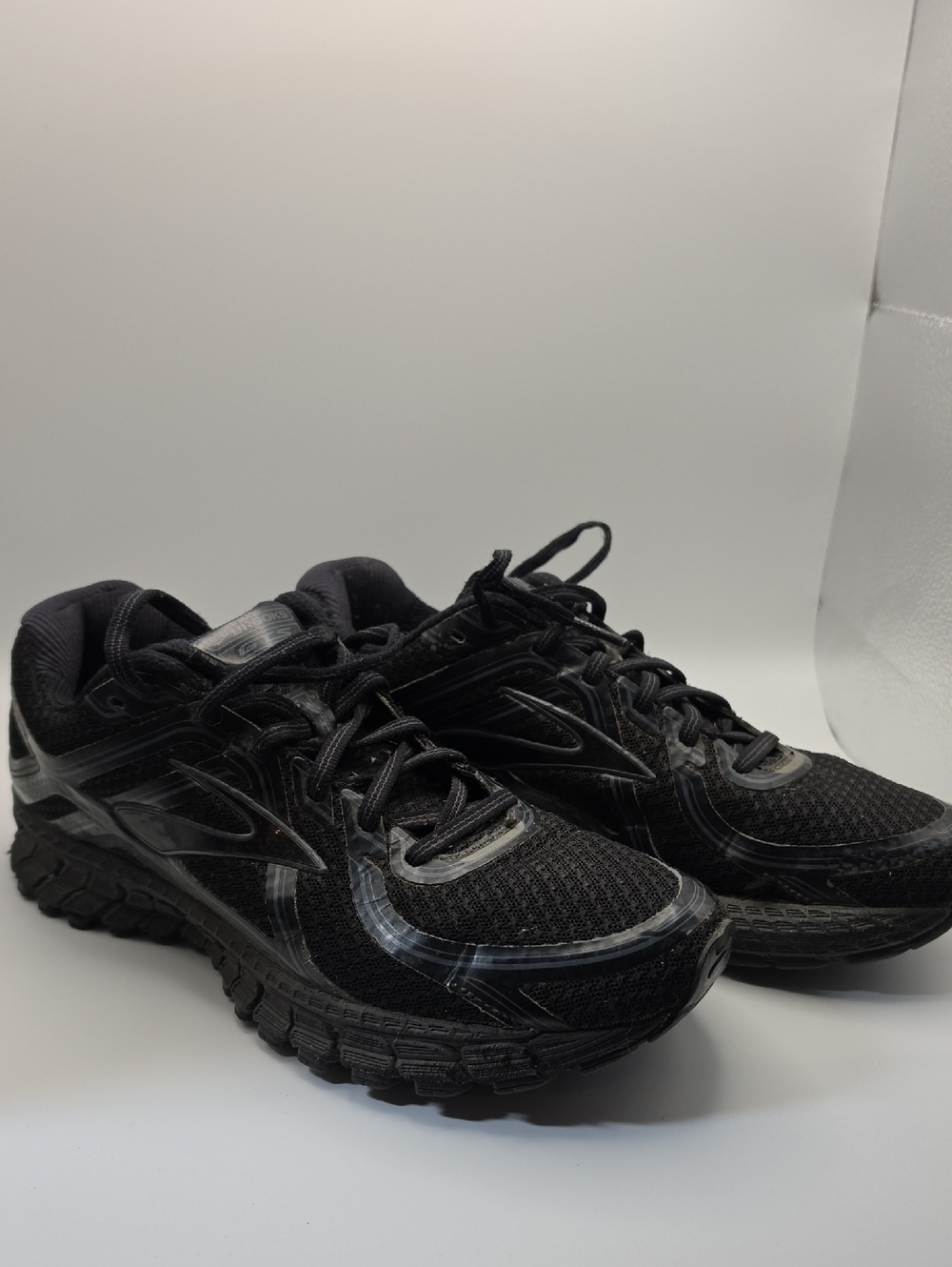 Brooks Women's Black Athletic GTS